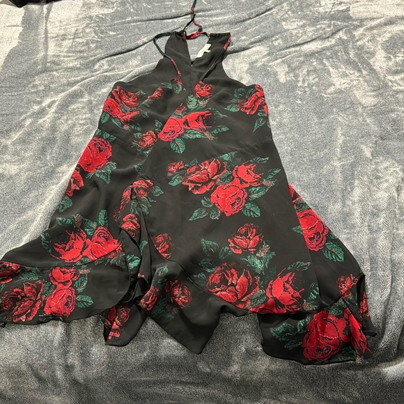 Lovers and friends women’s floral mini dress sleeveless flowy small red‎ black - Picture 3 of 3